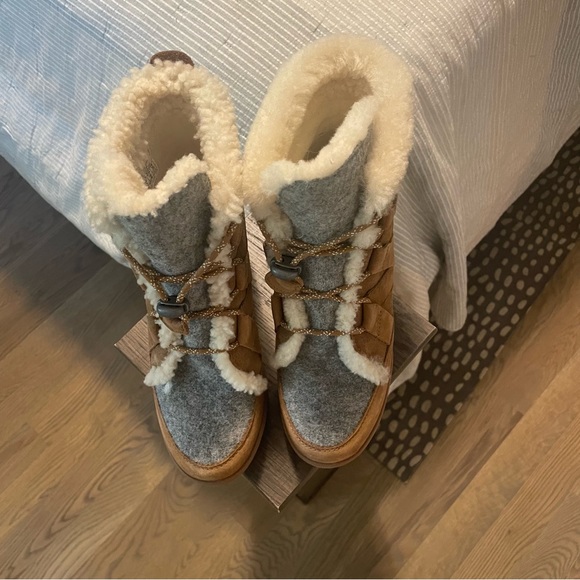 Sorel Joan of Arctic Boots - Picture 2 of 6